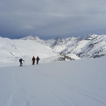 Appart Montagne 3 Etoiles Saint-Lary Station Сен-Ларі-Сулан Екстер'єр фото